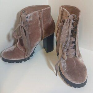 CALL  IT SPRING Women's Brown Suede Ankle High Boots Size 9US